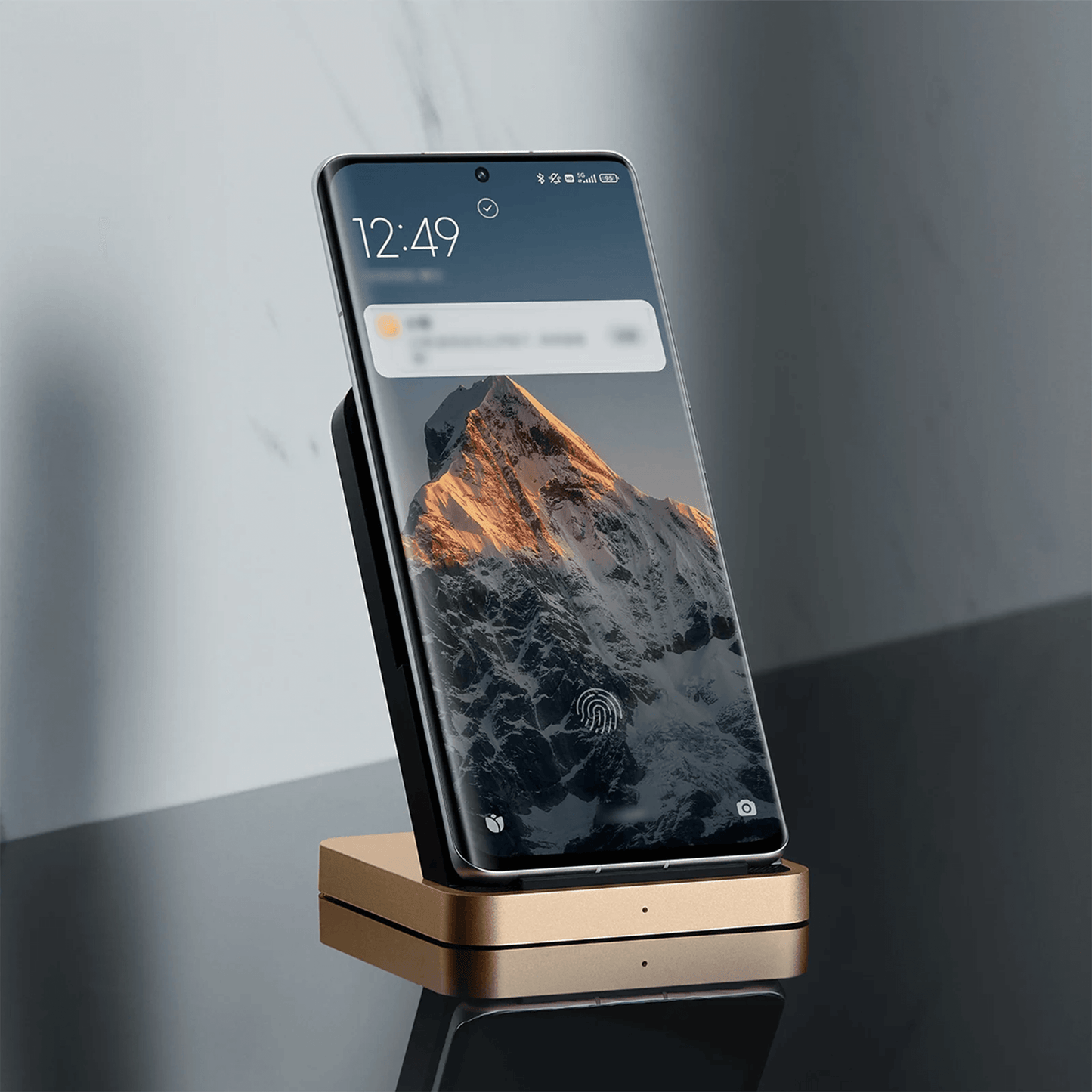 Xiaomi 50W Wireless Charging Stand-Phone